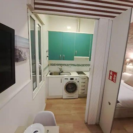 Cosy Apartamento En La Latina Madrid Exterior photo
